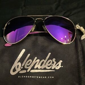 Blenders Aviator Sunglasses (unisex)